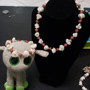 Matching bracelet and necklace set